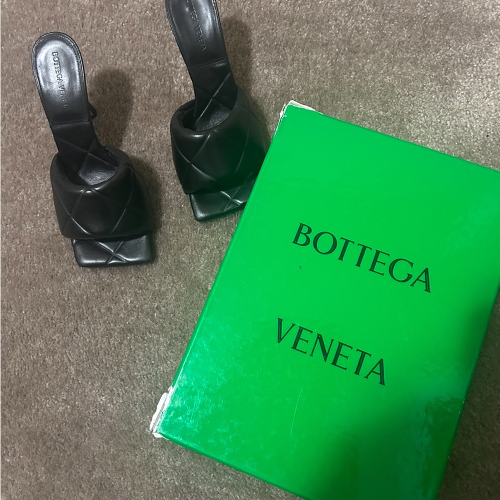 Bottega Veneta Black Rubber Mules